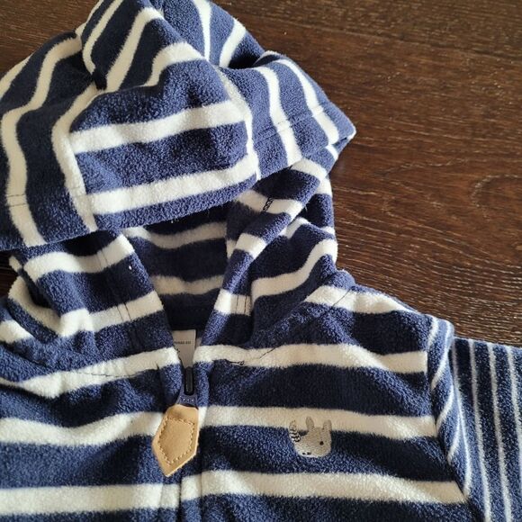 9M BUNDLE 3 Items Hoodie, Shorts, Onesie Carter's Just One You 9 Months - Picture 4 of 9